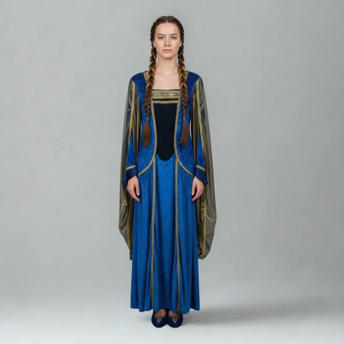 Royal lady (medieval-style costume)