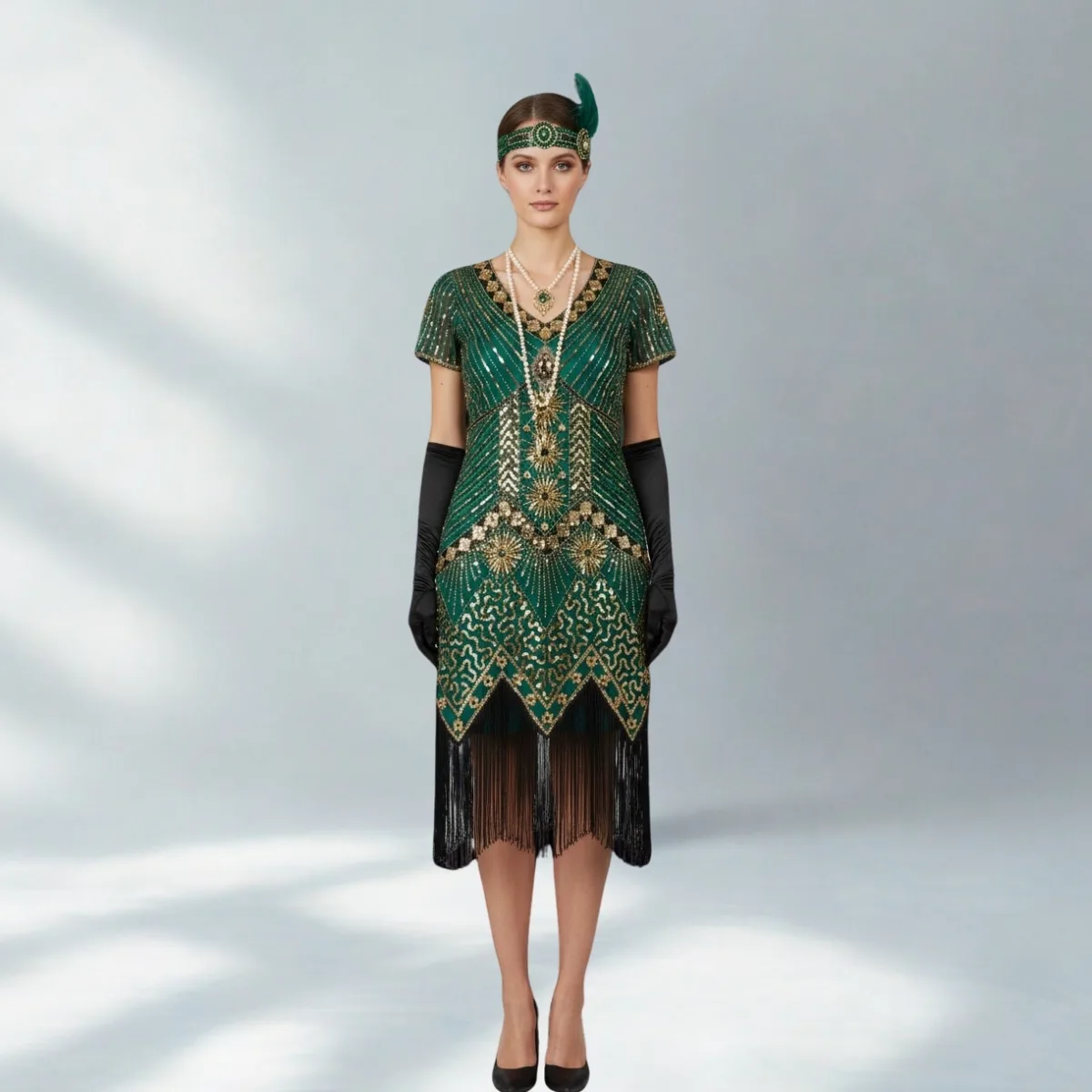 Green retro dress with golden ornaments