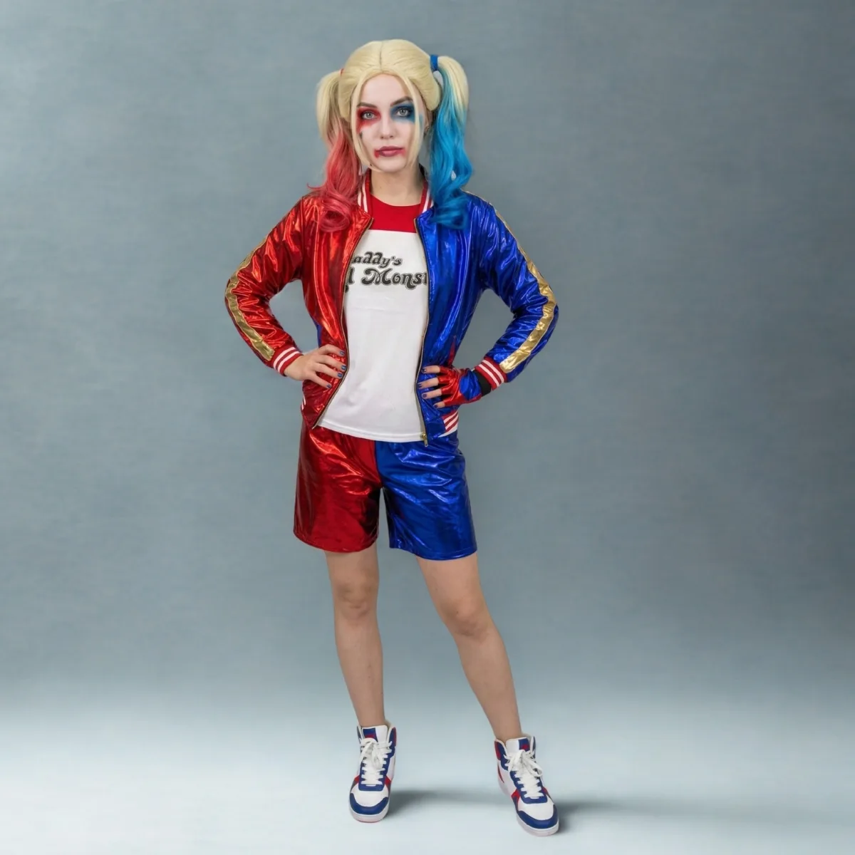 Comic antiheroine costume (Harley Quinn look)
